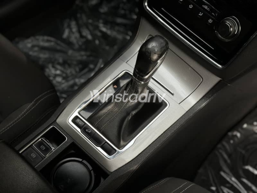 ام جى ار اكس 5 2022 أسود مستعملة للبيع - 8