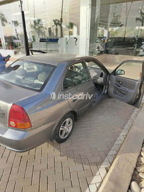 Hyundai Verna 2012 Silver Used for Sale - 6
