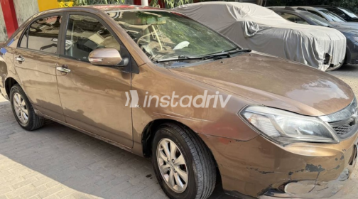 بى واى دى‬ F3 2020 ذهبي مستعملة للبيع - 6