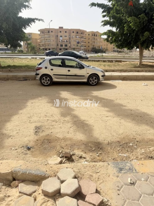 Peugeot 206 2001 Gray Used for Sale - 4