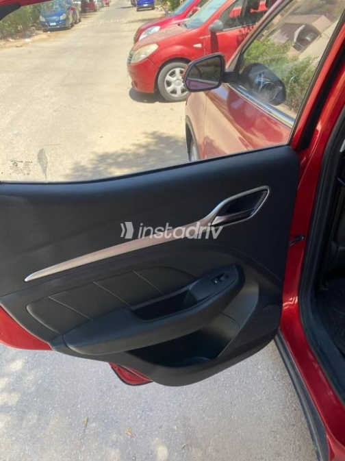 MG ZS 2020 Red Used for Sale - 1