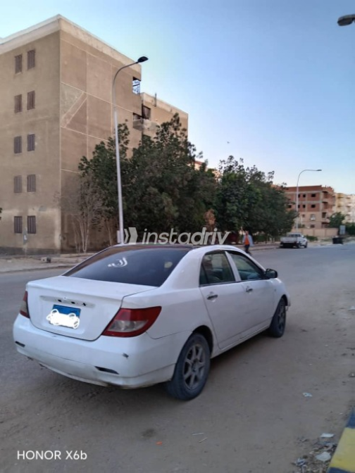 Byd F3 2011 White Used for Sale - 2