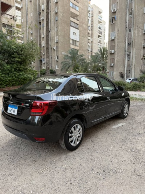 Renault Logan 2021 Black Used for Sale - 7