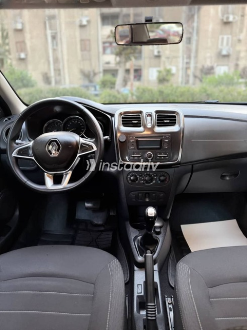 Renault Logan 2021 Black Used for Sale - 8