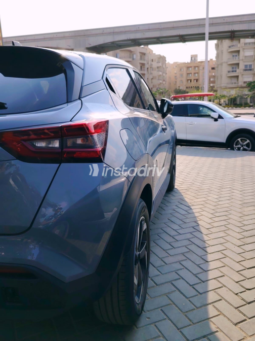Nissan Juke 2026 Gray Used for Sale - 5