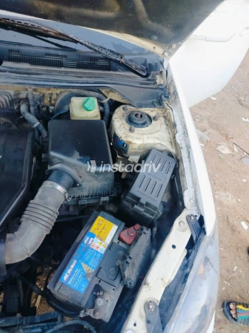 اسبيرانزا A516 2012 أبيض مستعملة للبيع - 5