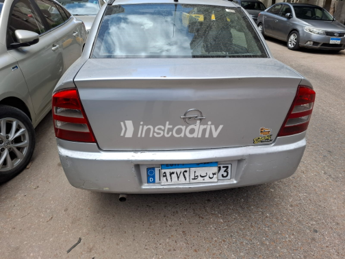 Opel Astra 2005 Silver Used for Sale - 1