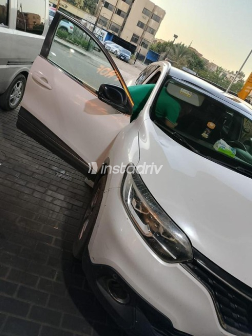 Renault Kadjar 2018 White Used for Sale - 2