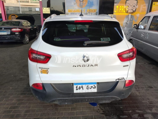 Renault Kadjar 2018 White Used for Sale - 9