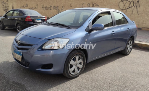 Toyota Yaris 2007 Blue Used for Sale - 1
