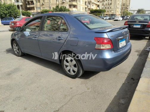Toyota Yaris 2007 Blue Used for Sale - 7