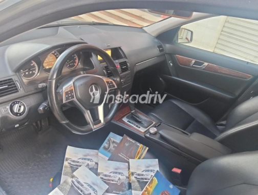Mercedes C 180 2010 Silver Used for Sale - 7