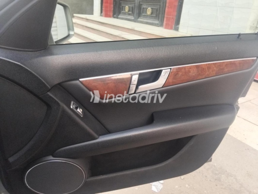 Mercedes C 180 2010 Silver Used for Sale - 9