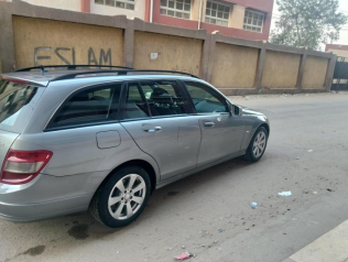 Mercedes C 180 2010 Silver Used for Sale