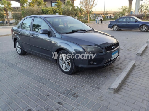 Ford Focus 2006 Gray Used for Sale - 2