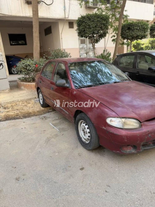 هيونداي اكسنت 2000 أحمر مستعملة للبيع - 4