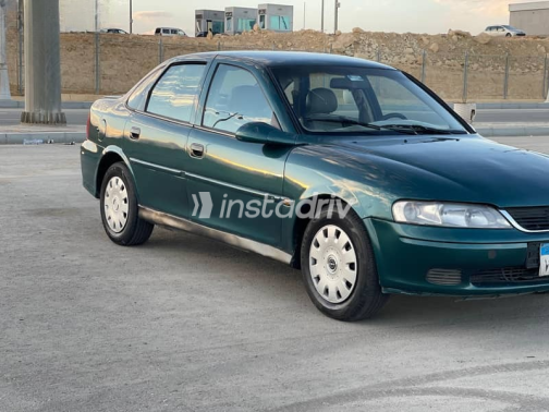 Opel Vectra 2000 White Used for Sale - 3