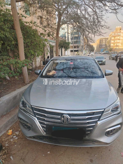ام جى 5 2023 فضي مستعملة للبيع - 2