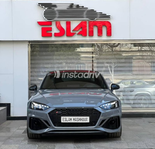 اودي RS5 2024 رمادي جديدة للبيع - 1