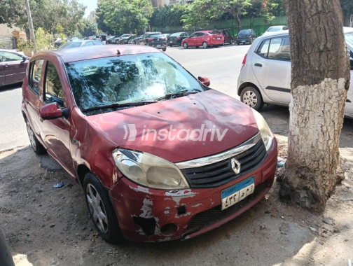 Renault Sandero 2013 Dark Red Used for Sale - 2
