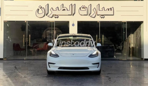 Tesla Model 3 2020 White Used for Sale - 1