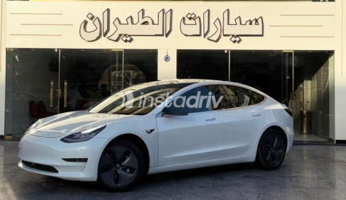 Tesla Model 3 2020 White Used for Sale - 2