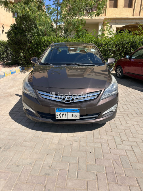 Hyundai Solaris 2017 Brown Used for Sale - 3
