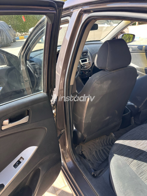 Hyundai Solaris 2017 Brown Used for Sale - 9