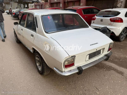 بيجو 504 1977 أبيض مستعملة للبيع - 1
