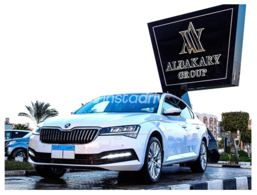 سكودا سوبيرب 2022 أبيض مستعملة للبيع - 3