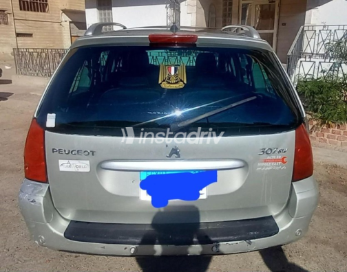 بيجو 207 SW 2008 فضي مستعملة للبيع - 5