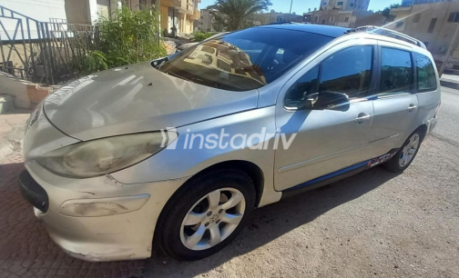 بيجو 207 SW 2008 فضي مستعملة للبيع - 7