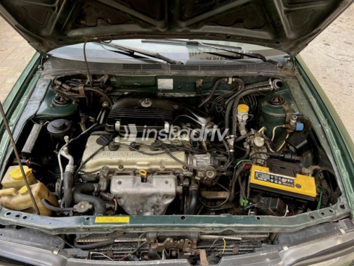 Nissan Sunny 2000 Green Used for Sale - 9
