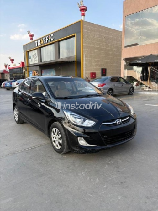 هيونداي اكسنت RB 2013 أسود مستعملة للبيع - 2