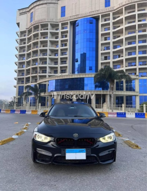 BMW 320 2015 Black Used for Sale - 1