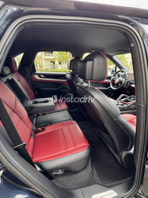 Porsche Cayenne 2024 Dark Blue Used for Sale - 9