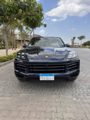 Porsche Cayenne 2024 Dark Blue Used for Sale