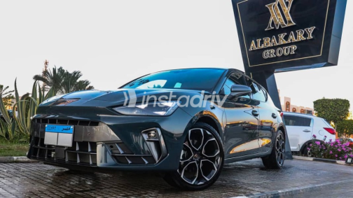 Cupra Leon 2025 Gray Used for Sale - 1