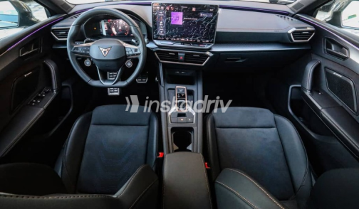 Cupra Leon 2025 Gray Used for Sale - 7