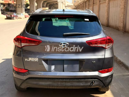 Hyundai Tucson 2017 Gray Used for Sale - 5