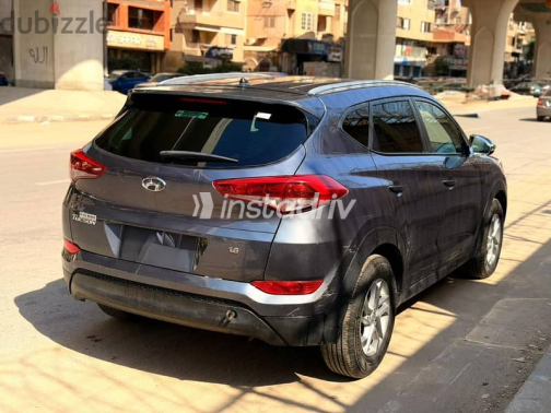 Hyundai Tucson 2017 Gray Used for Sale - 6