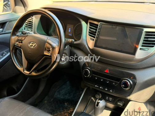 Hyundai Tucson 2017 Gray Used for Sale - 8