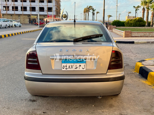 سكودا اوكتافيا A4 2008 بيج مستعملة للبيع - 5