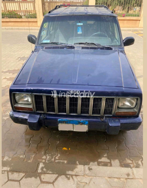 Jeep Cherokee 1999 White Used for Sale - 5