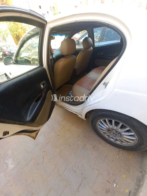 Daewoo Leganza 2000 White Used for Sale - 5