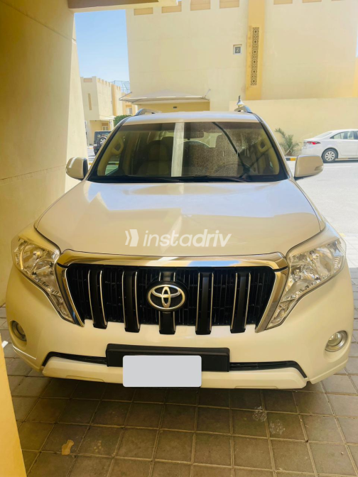 Toyota Prado 2014 White Used for Sale - 7