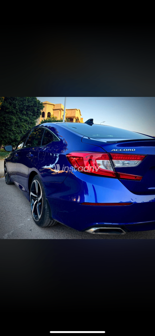 Honda Accord 2018 Blue Used for Sale - 3