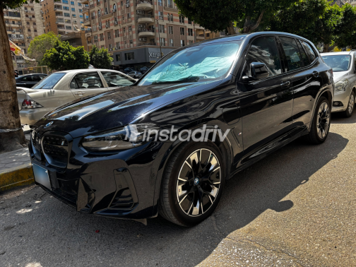 بي ام دبليو IX3 2025 أبيض مستعملة للبيع - 5