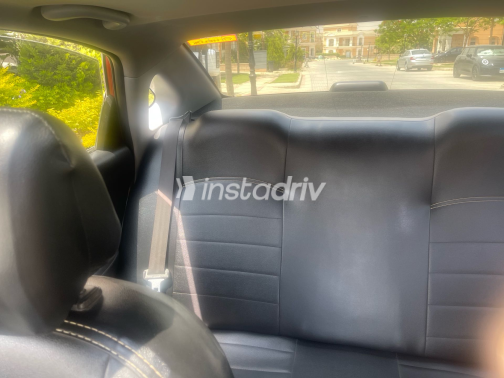Hyundai Elantra HD 2018 Red Used for Sale - 3