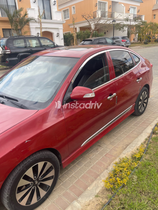 Hyundai Elantra HD 2018 Red Used for Sale - 5